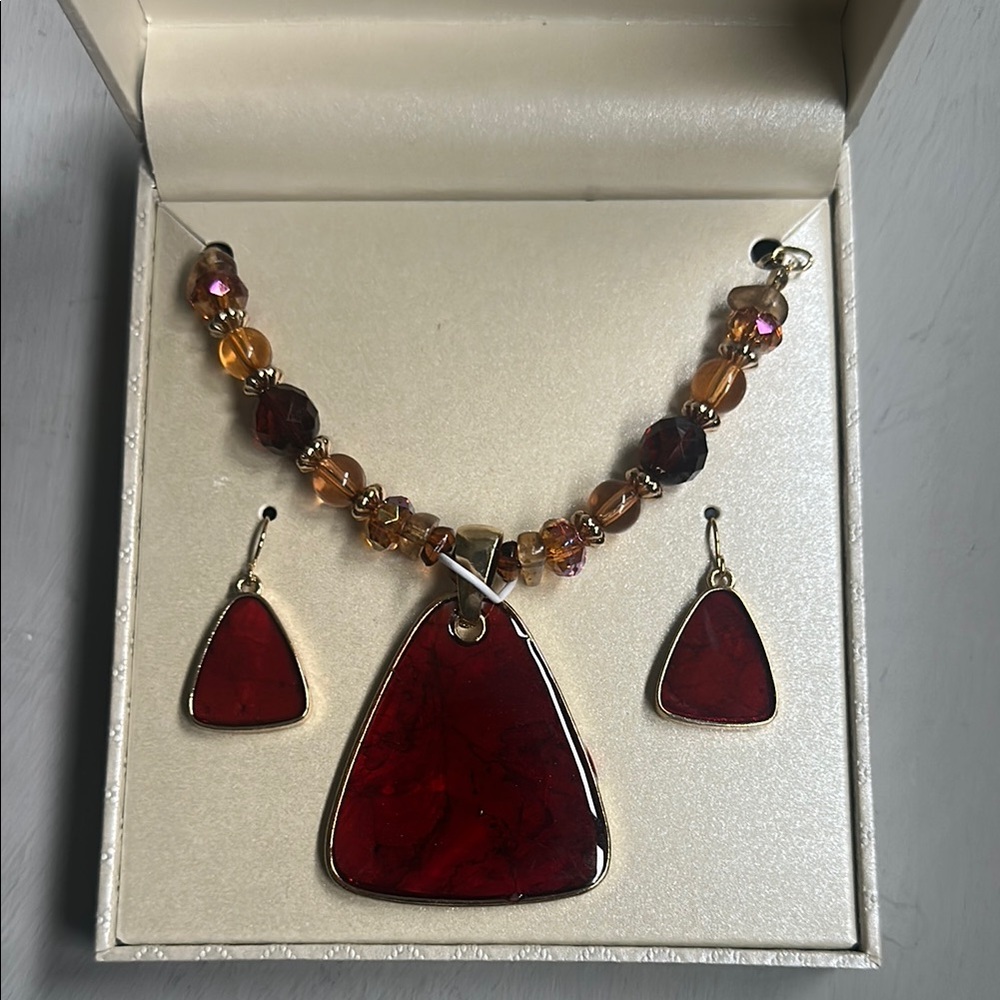 Never Worn Geometric Red and Brown Necklace with Triangular Pendant